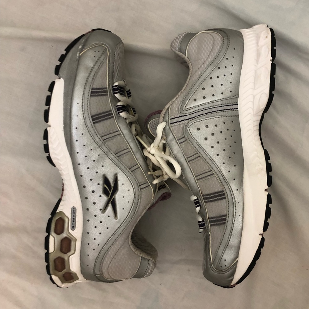 Purple and silver Reebok hexride sneakers! Size mens 9.
